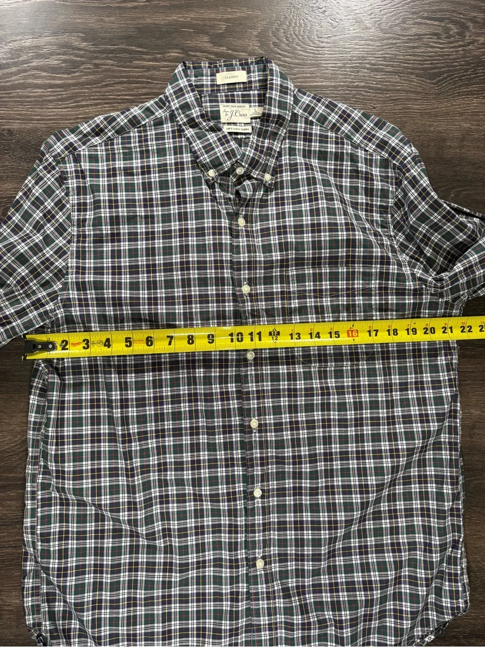 J. Crew Navy Plaid Button-Up Size Large 100%. Cotton